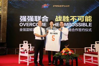 大学篮球队员如何从友谊赛中受益_2